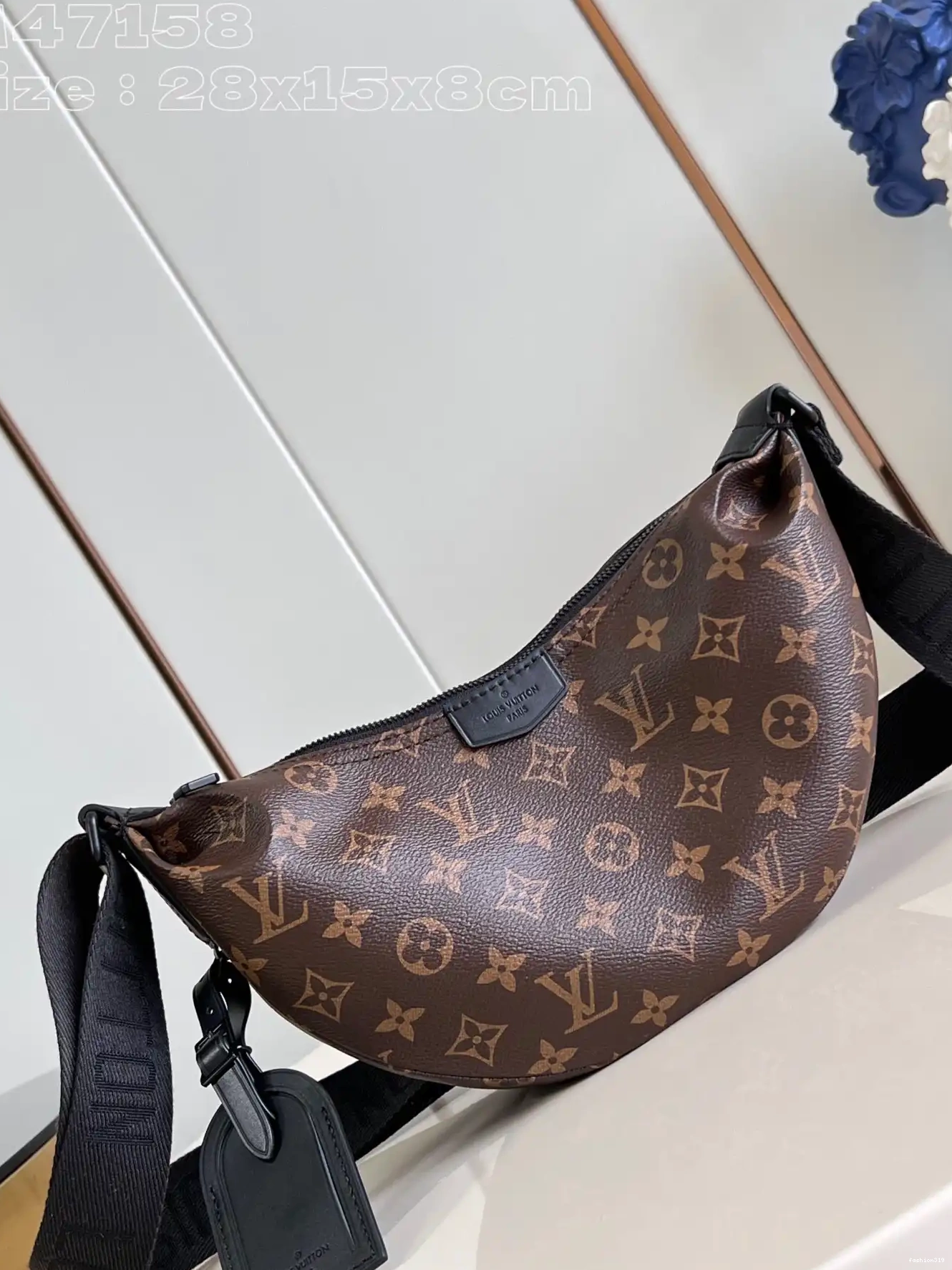Bag Hamac VUITTON LOUIS PM-28.5*15*8CM 0328